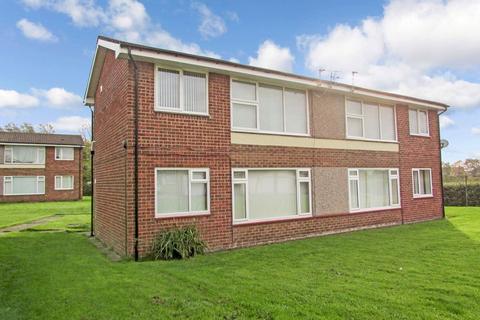 1 bed property, in Woodhorn Drive, £22,500