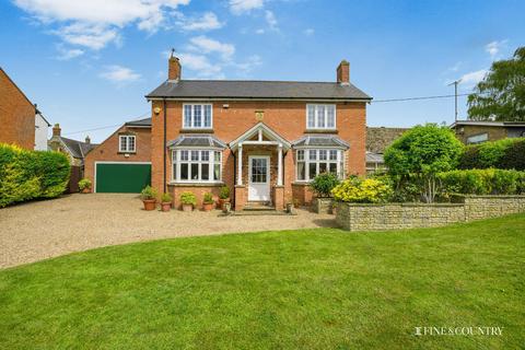 4 bed property, in Glaston, £725,000
