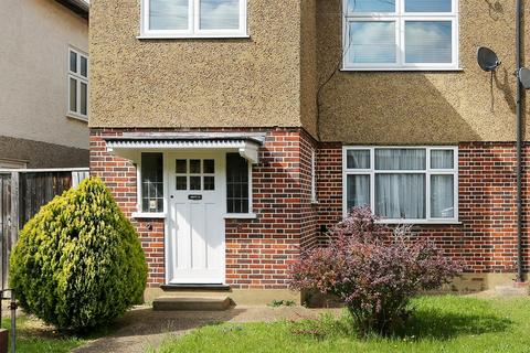 1 bed property, in Martin Way, £265,000