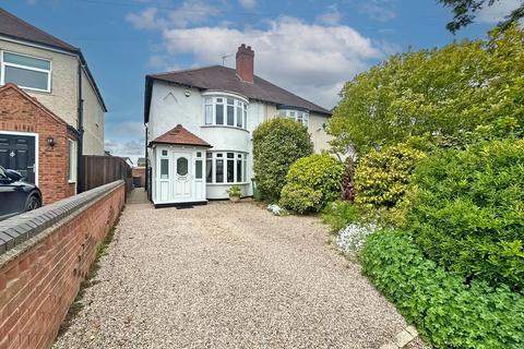 2 bed property, in Norton Lane, £250,000