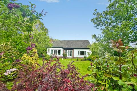 3 bed property, in Durham Road, £700,000