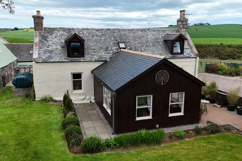 3 bed property, in Meikle Wartle, £420,000