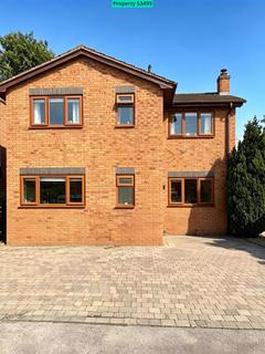 4 bed property, in Bryn Hyfryd, £425,000