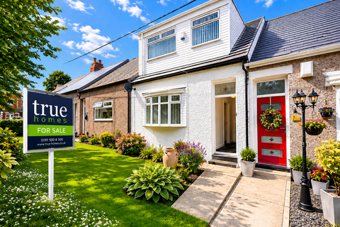 3 bed property, in Salisbury Street, £95,000
