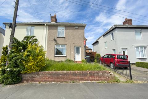 3 bed property, in 173 Woodland Crescent, £65,000