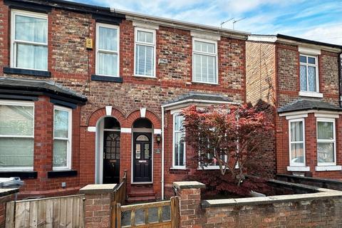 3 bed property, in Moss Lane, £475,000