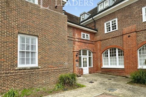 2 bed property, in Abbess Way, £260,000