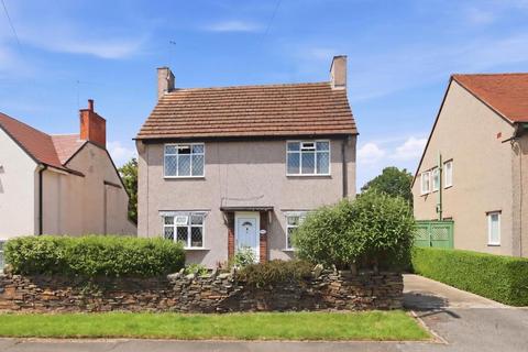 4 bed property, in Highfield Avenue, £315,000