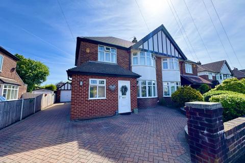3 bed property, in Windle Grove, £369,950