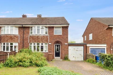 3 bed property, in 62 Blenheim Drive, £195,000