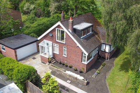 3 bed property, in Guywood Lane, £550,000