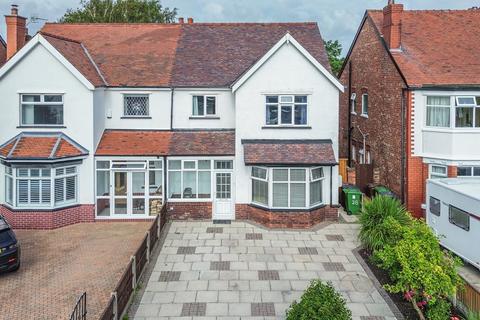 3 bed property, in Bibby Road, £425,000