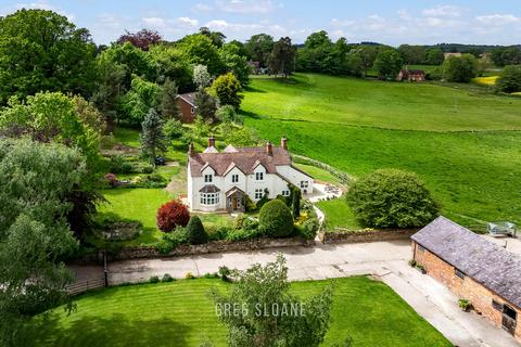 5 bed property, in Adcote Farm House, £875,000