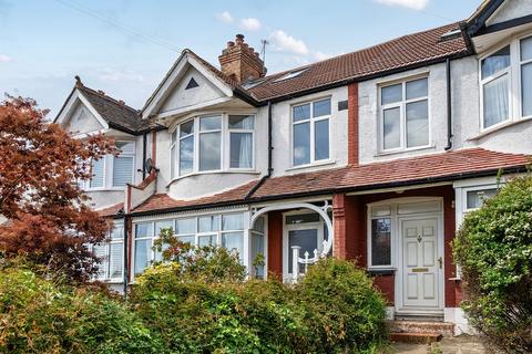 4 bed property, in Cranston Road, £800,000