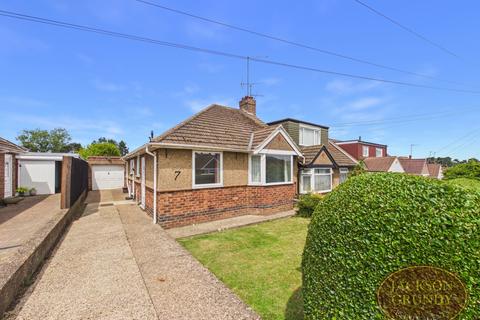 3 bed property, in Landsdown Drive, £275,000