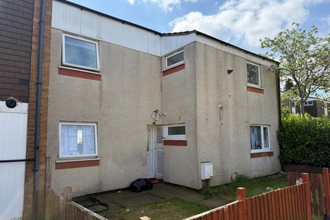 4 bed property, in 36 Summerhill, £50,000