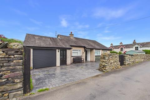 2 bed property, in Snowdrop Cottage, £450,000
