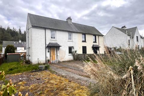 2 bed property, in 5 Wauchope Road, £70,000