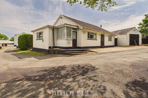 2 bed property, in Ysgiefiog, £210,000
