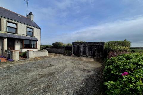 3 bed property, in Coronation Terrace, £230,000