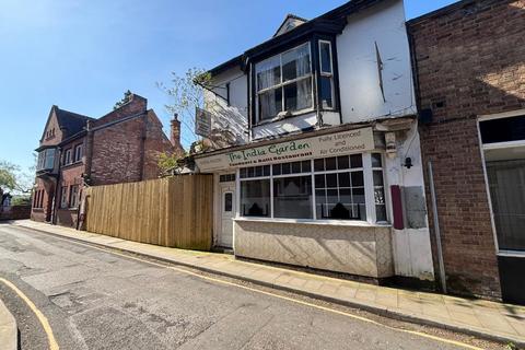 1 bed property, in St Marys Street, £50,000