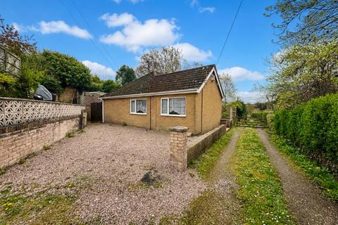 3 bed property, in Great Hales Street, £190,000