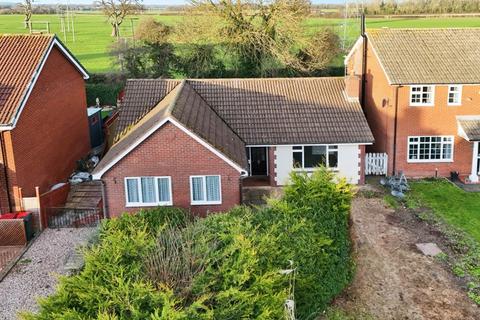 3 bed property, in Harrington Heath, £250,000