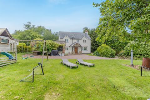 4 bed property, in Five Lanes, £725,000