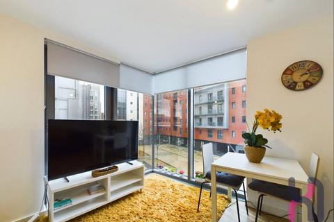 1 bed property, in The Tower, £125,000