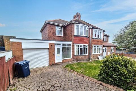 2 bed property, in 12 Broomshields Avenue, £55,000