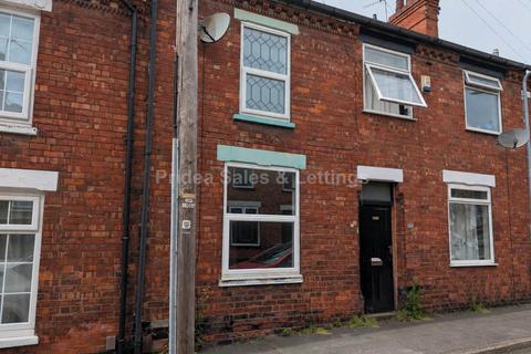 3 bed property, in Coleby Street, £80,000