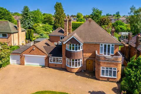 5 bed property, in Leicester Lane, £1,400,000