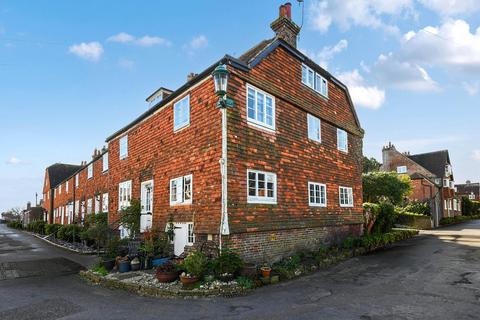 2 bed property, in Barrack Square, £395,000