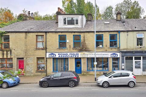 3 bed property, in Newchurch Road, £125,000