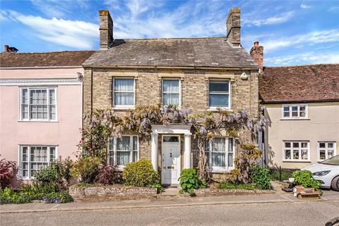 4 bed property, in Long Melford, £670,000