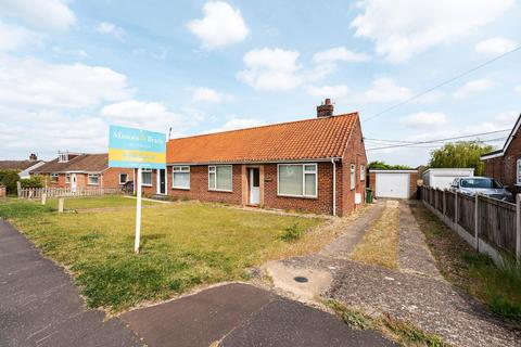 2 bed property, in Northview Road, £200,000