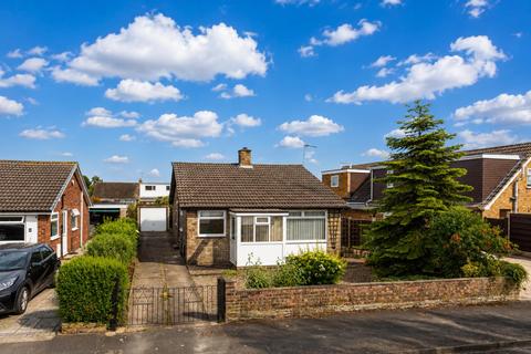 2 bed property, in Kentmere Drive, £310,000
