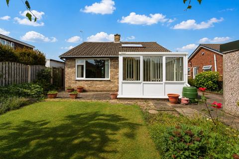 2 bed property, in Kentmere Drive, £290,000