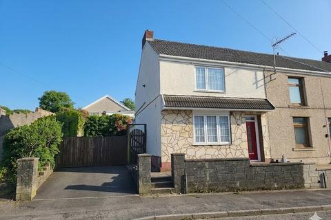 3 bed property, in Swansea Road, £169,995