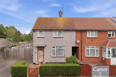 2 bed property, in Rugby Road, £375,000