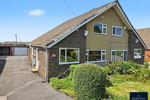 3 bed property, in White Lee Road, £220,000