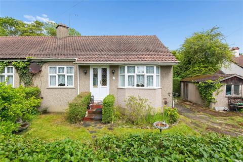 3 bed property, in Greenbanks, £650,000