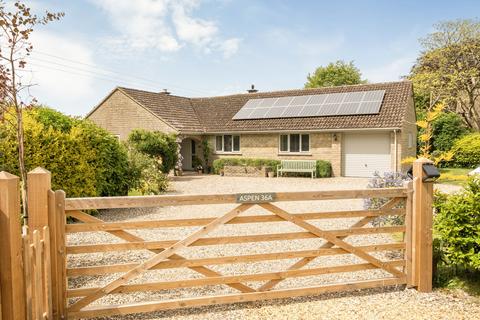3 bed property, in 36a, £765,000