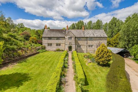 6 bed property, in Combe Raleigh, £1,350,000