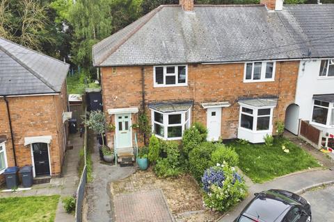 3 bed property, in Doreen Grove, £200,000