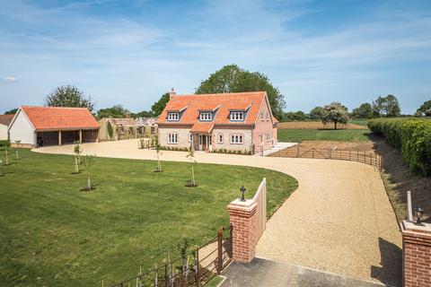 4 bed property, in Exceptional New Home in Idyllic Lower Bodham, £1,275,000