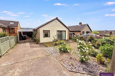 3 bed property, in Ancona Rise, £220,000