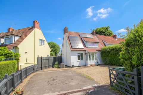 2 bed property, in Old Church Road, £349,950