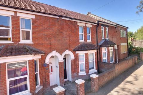 3 bed property, in Portswood, £265,000