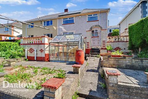 3 bed property, in Rose Heyworth Road, £190,000
